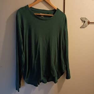 Kirkland Signature Forest Green Long Sleeve Tee